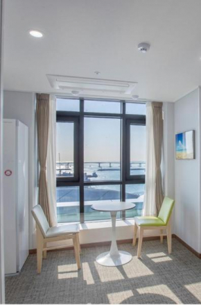 Griffinbay Hotel